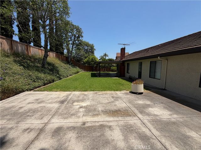 5731 E Crater Lake, Orange, CA 92867