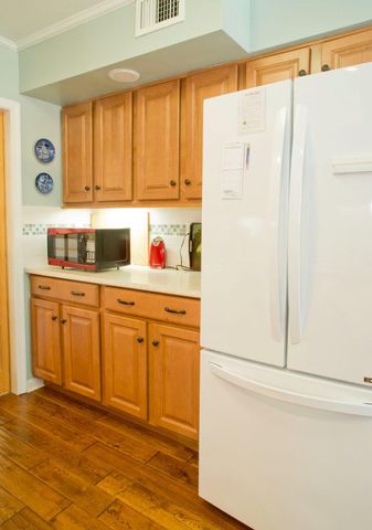 155 STRATFORD DR, Philadelphia, PA 19115