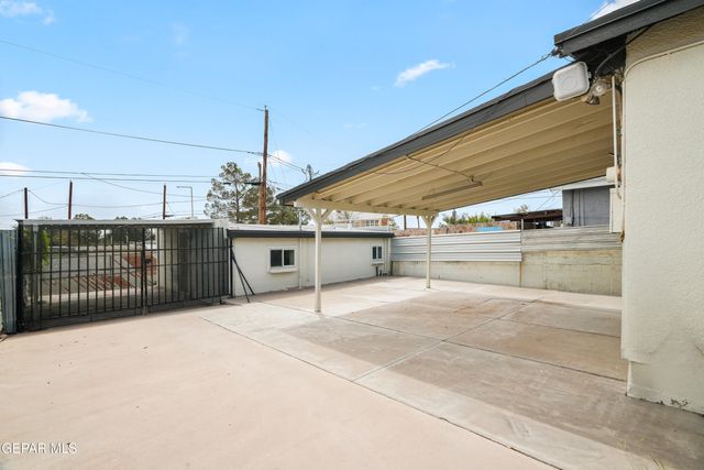 1922 HAPPER Street, El Paso, TX 79903