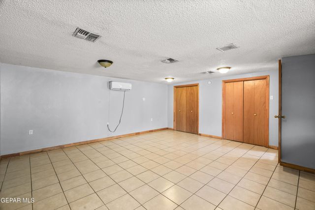 1922 HAPPER Street, El Paso, TX 79903