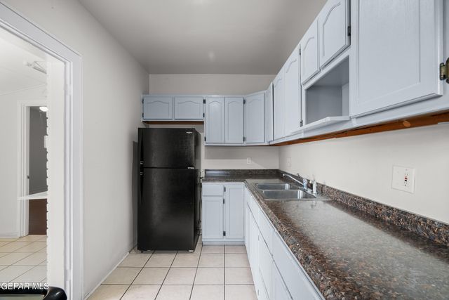 1922 HAPPER Street, El Paso, TX 79903