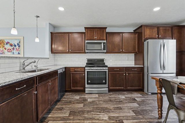 20260 Kiefer Way, South Bend, IN 46637