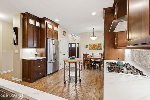 42 Twilight Drive, Barnegat, NJ 08005