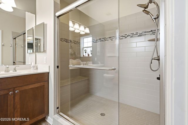 42 Twilight Drive, Barnegat, NJ 08005