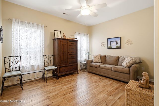 42 Twilight Drive, Barnegat, NJ 08005
