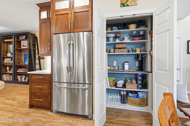 42 Twilight Drive, Barnegat, NJ 08005