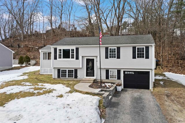 32 Syracuse Road, Nashua, NH 03064