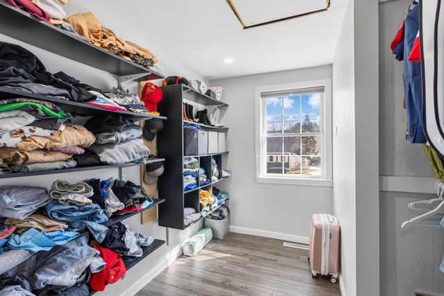 32 Syracuse Road, Nashua, NH 03064