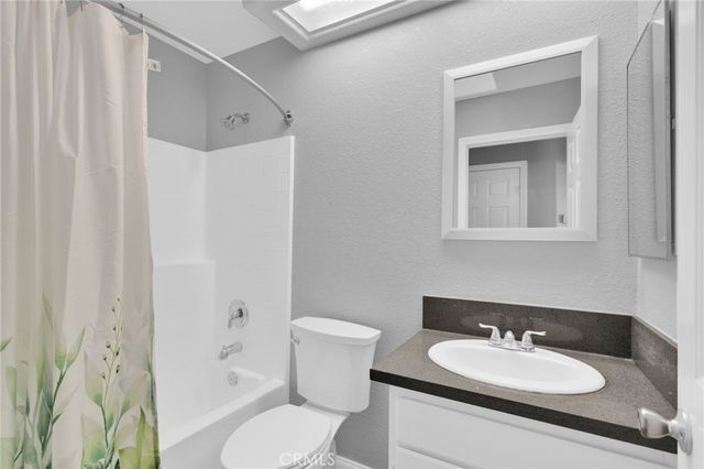 12268 Shadow, Victorville, CA 92392