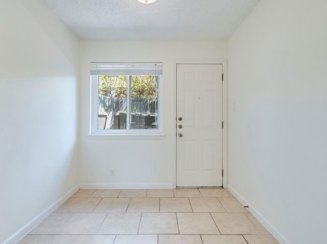 3404 Willowrun CV C, Austin, TX 78704
