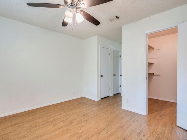 3404 Willowrun CV C, Austin, TX 78704