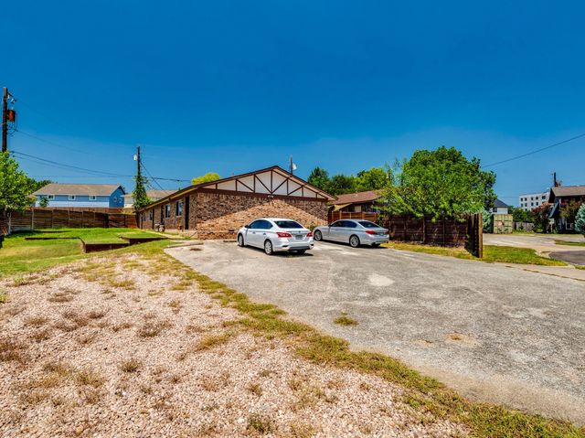 3404 Willowrun CV C, Austin, TX 78704