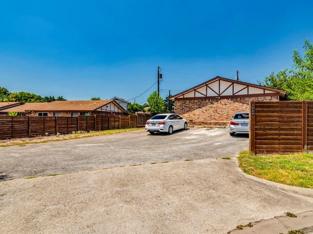 3404 Willowrun CV C, Austin, TX 78704