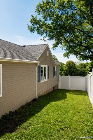 172 Carpenter Avenue, Meriden, CT 06450