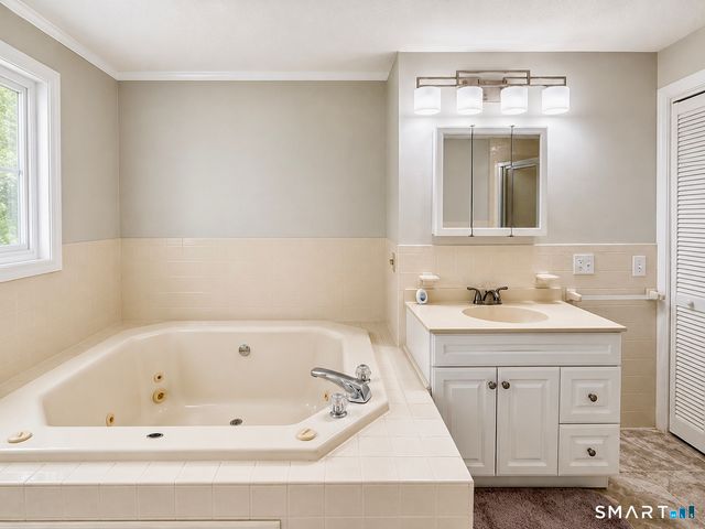 172 Carpenter Avenue, Meriden, CT 06450