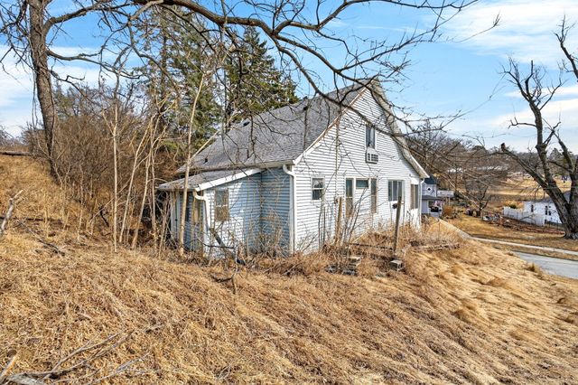 28 CANNING Street, Council Bluffs, IA 51503