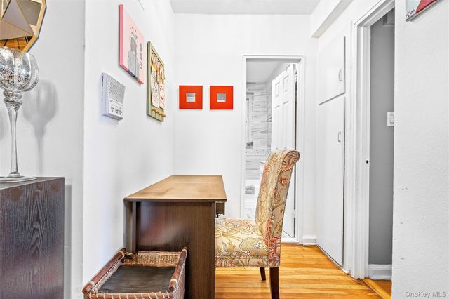 2080 Barnes Avenue 4A, Bronx, NY 10462