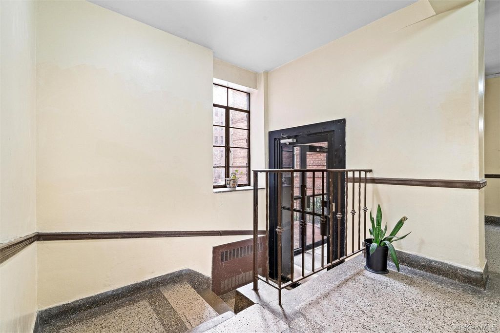 2080 Barnes Avenue 4A, Bronx, NY 10462 — photo 5