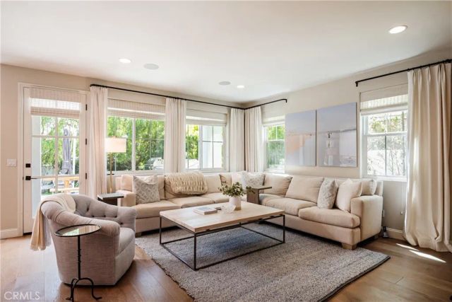 706 Avenue B, Redondo Beach, CA 90277