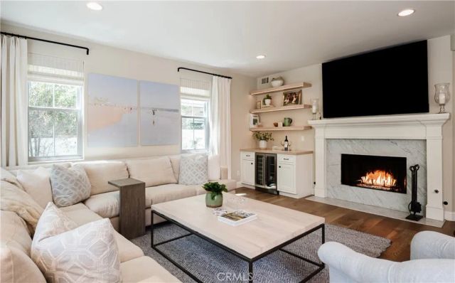 706 Avenue B, Redondo Beach, CA 90277