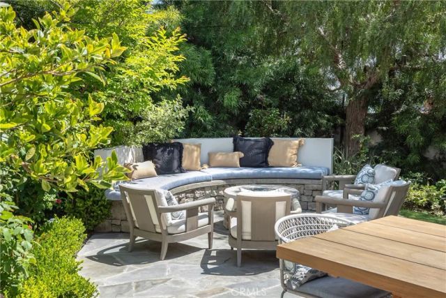 706 Avenue B, Redondo Beach, CA 90277