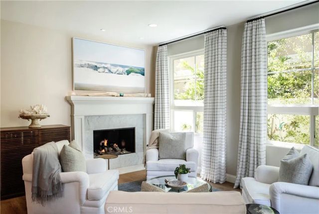 706 Avenue B, Redondo Beach, CA 90277