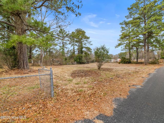 2307 Mckinley Avenue, New Bern, NC 28562