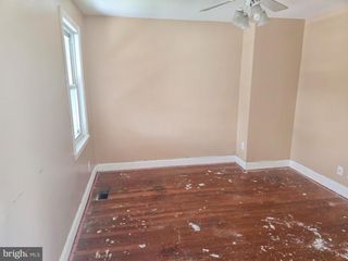 40 UPMANOR RD, Baltimore, MD 21229