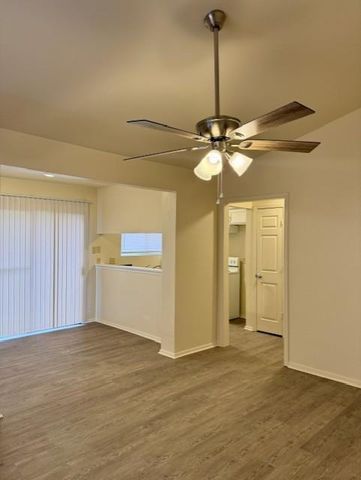 2807-D Parker Ln LN, Austin, TX 78741