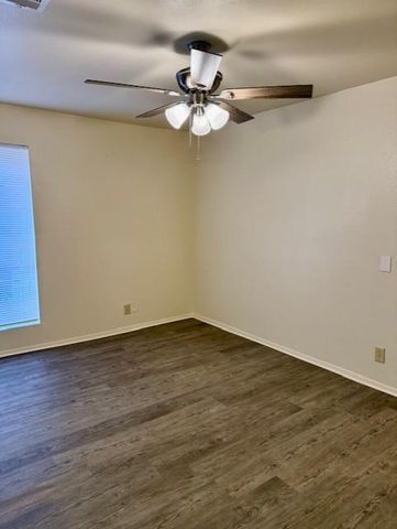 2807-D Parker Ln LN, Austin, TX 78741