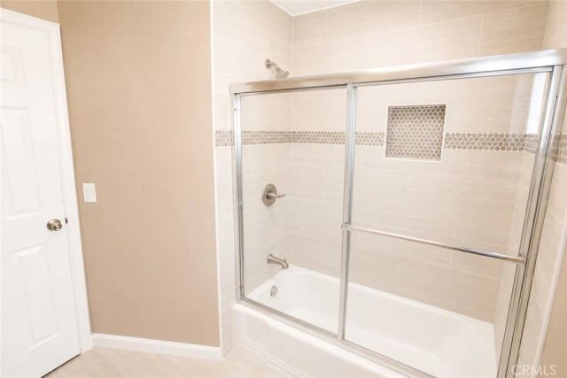 305 Civic Center Drive, Vista, CA 92084