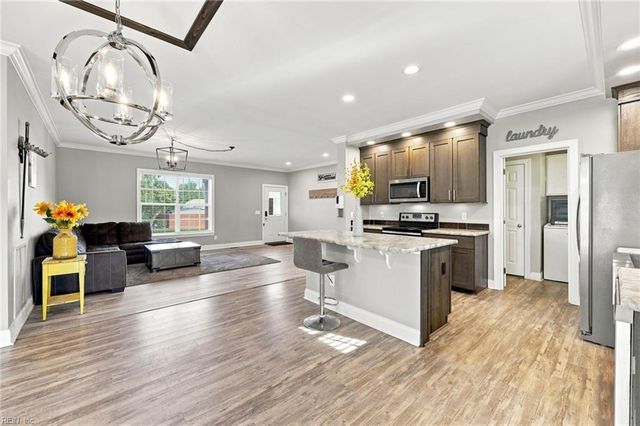 220 Kingsale RD, Suffolk, VA 23437