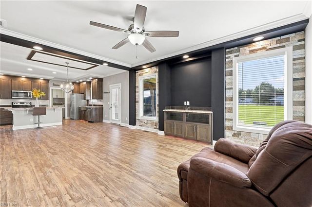 220 Kingsale RD, Suffolk, VA 23437