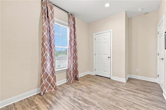 220 Kingsale RD, Suffolk, VA 23437