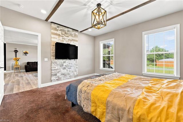 220 Kingsale RD, Suffolk, VA 23437