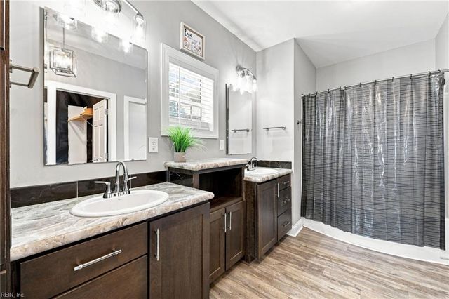 220 Kingsale RD, Suffolk, VA 23437