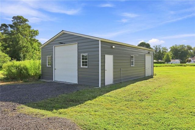 220 Kingsale RD, Suffolk, VA 23437