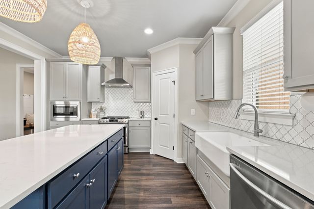 863 Plowson Rd, Mount Juliet, TN 37122