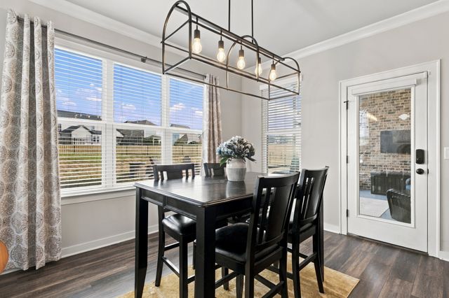 863 Plowson Rd, Mount Juliet, TN 37122