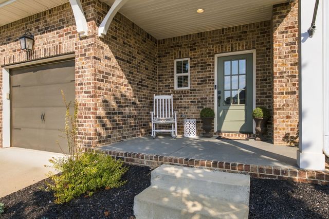 863 Plowson Rd, Mount Juliet, TN 37122