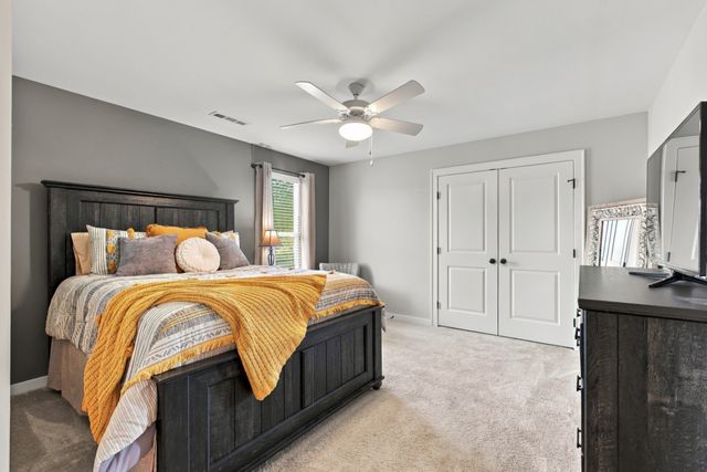 863 Plowson Rd, Mount Juliet, TN 37122