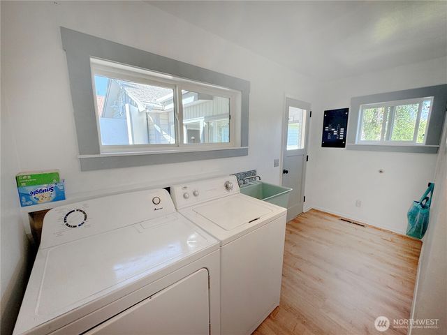 1616 Cherry Street, Oroville, WA 98844