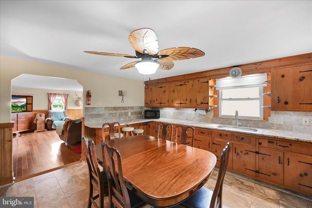 5910 LITTLEFIELD AVE, Reading, PA 19606