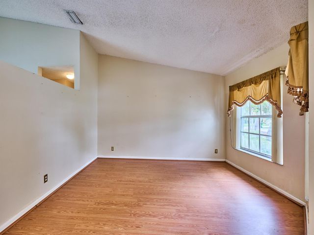 4610 NW 100th Way, Coral Springs, FL 33076