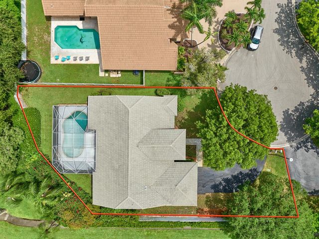 4610 NW 100th Way, Coral Springs, FL 33076