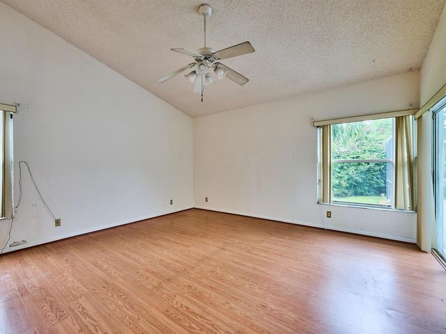 4610 NW 100th Way, Coral Springs, FL 33076