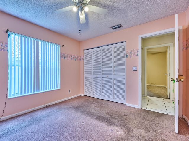 4610 NW 100th Way, Coral Springs, FL 33076