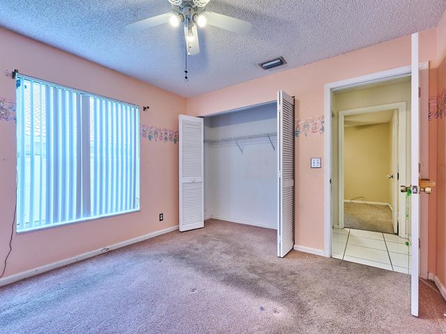 4610 NW 100th Way, Coral Springs, FL 33076