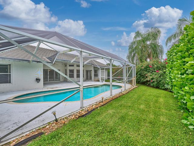 4610 NW 100th Way, Coral Springs, FL 33076