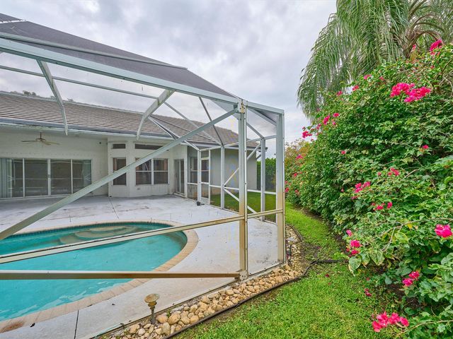 4610 NW 100th Way, Coral Springs, FL 33076